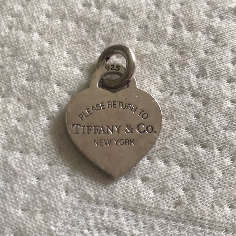 Tiffany 925 heart pendant